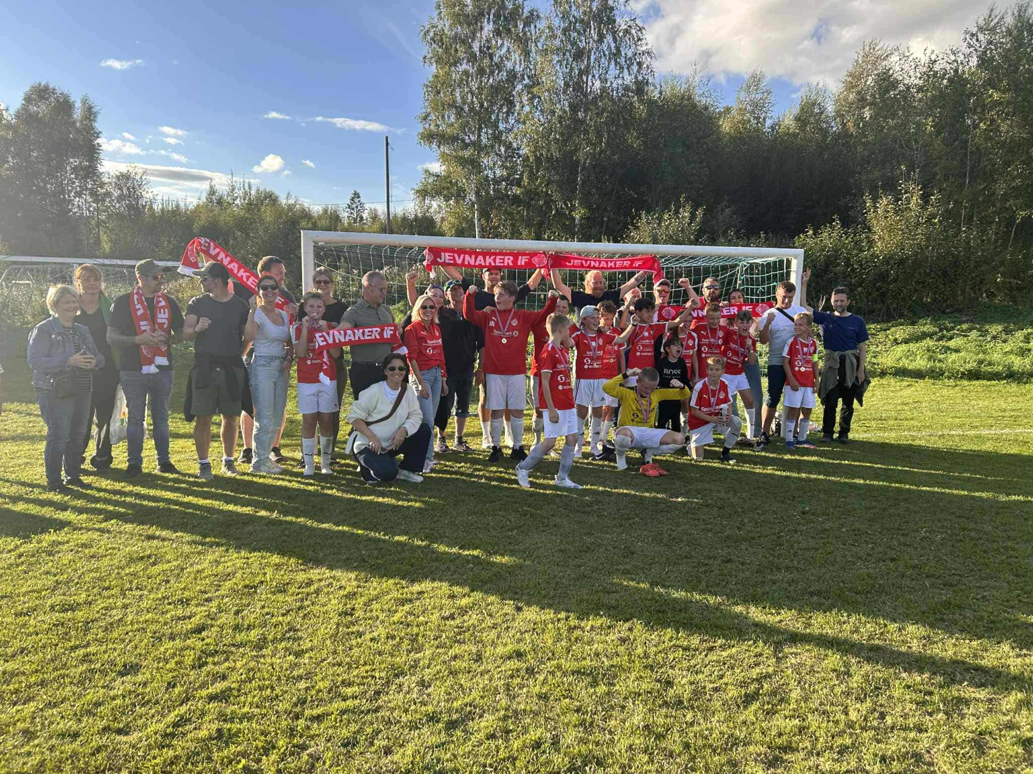 Super helg for Jevnaker G12 på Stjernecup!